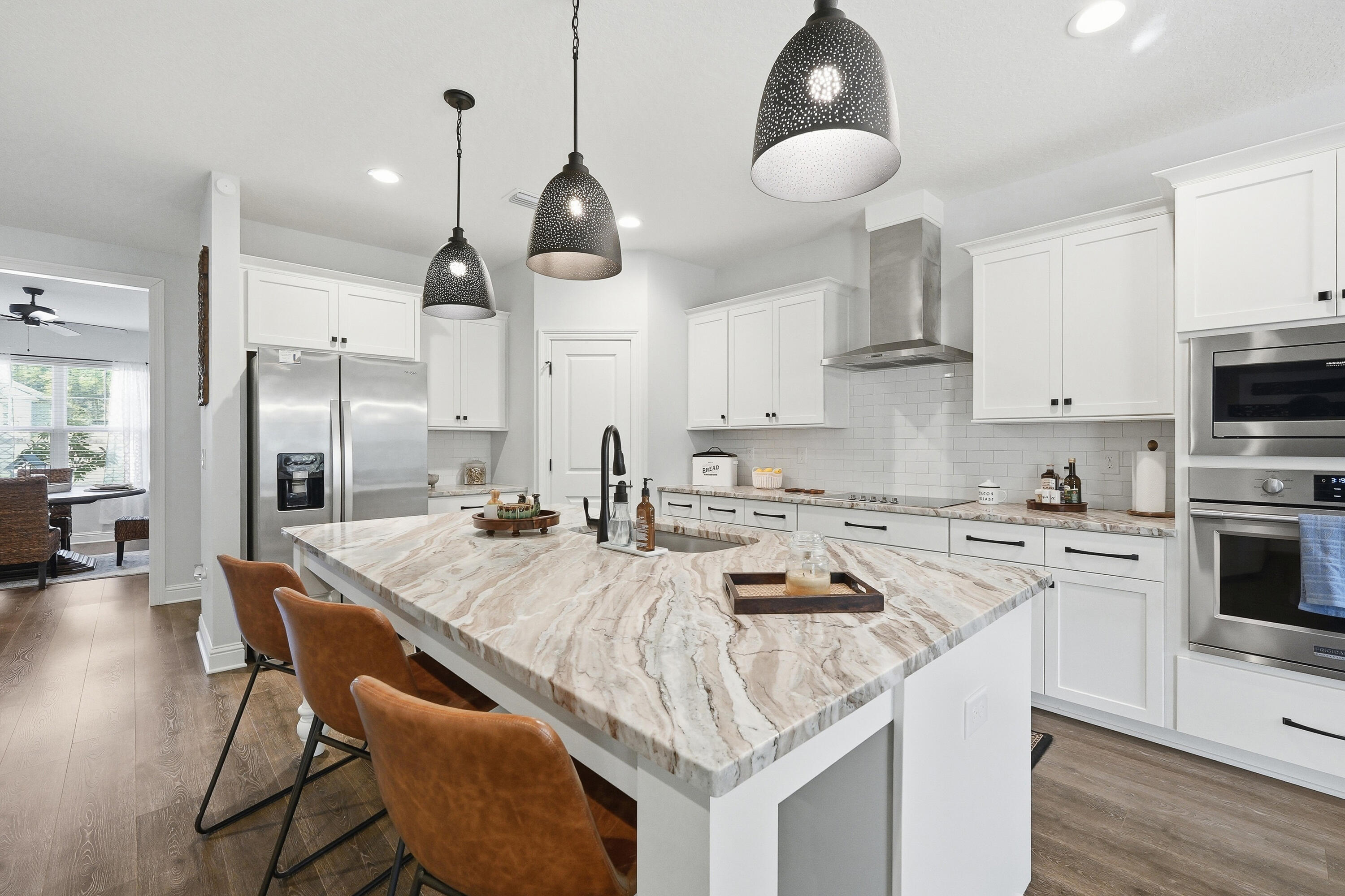 MILL CREEK FARMS - Residential