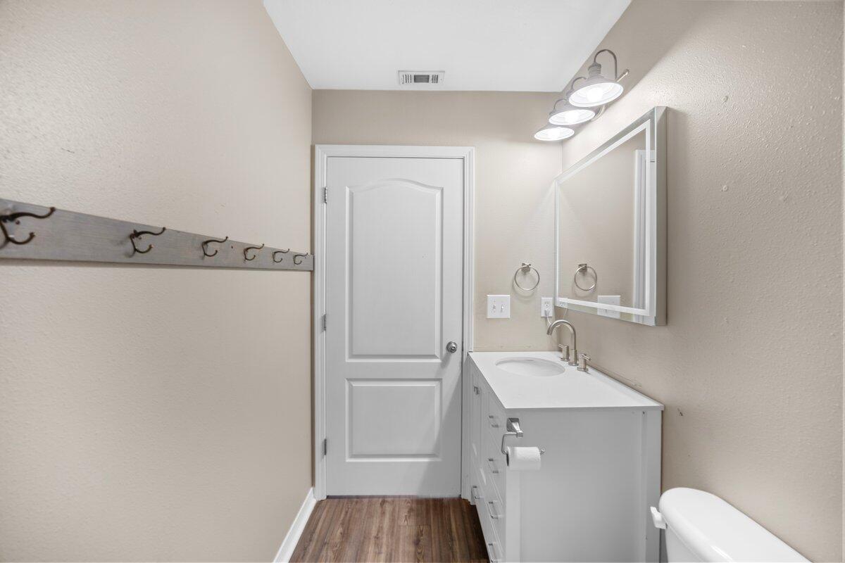 BAY PINES - Residential