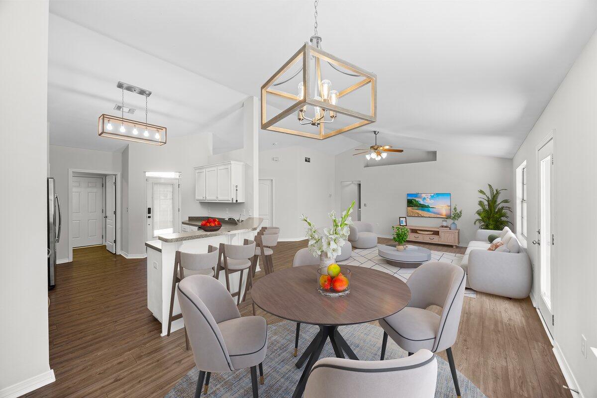 BAY PINES - Residential