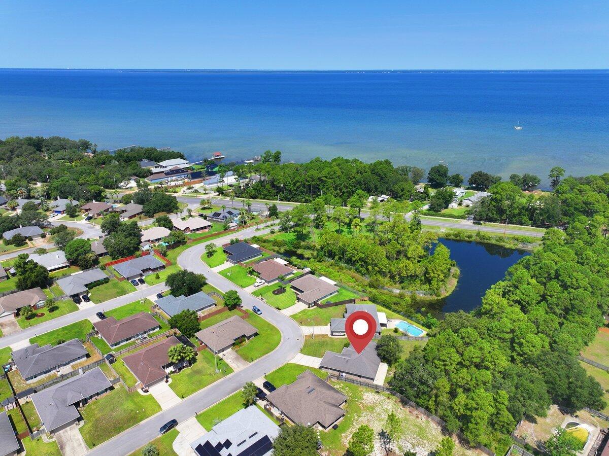 BAY PINES - Residential