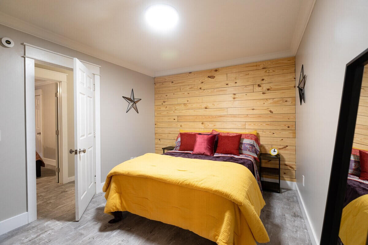 Laguna Point Unit 3 - Residential