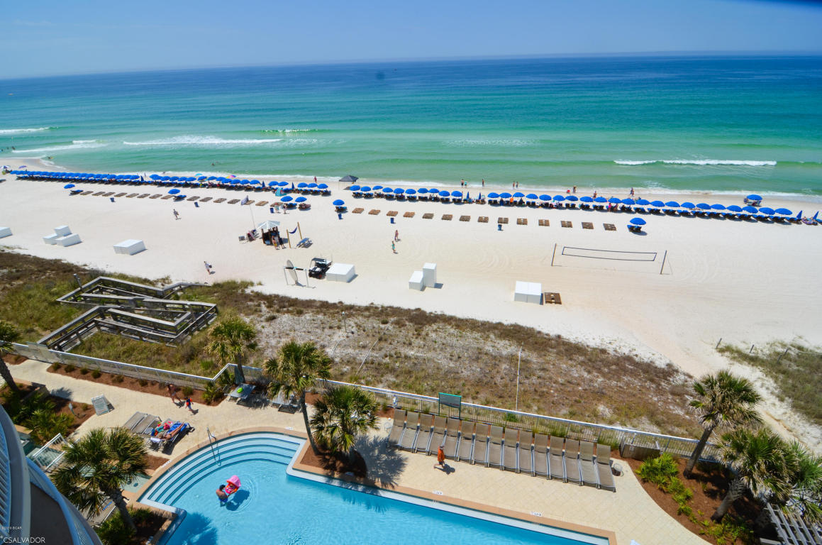 Aqua Condo - Residential