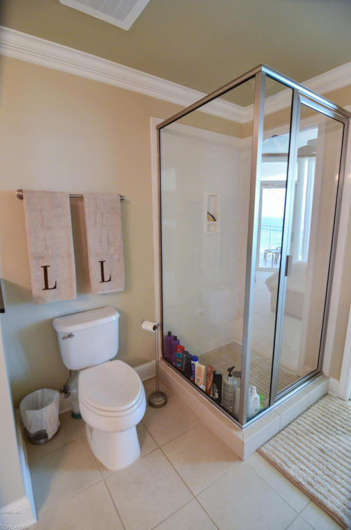 Aqua Condo - Residential