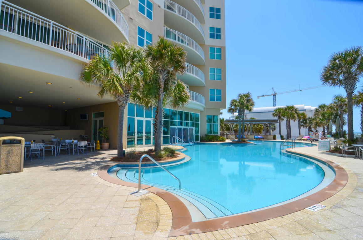 Aqua Condo - Residential