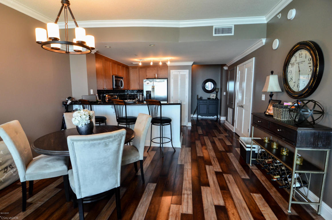 Aqua Condo - Residential