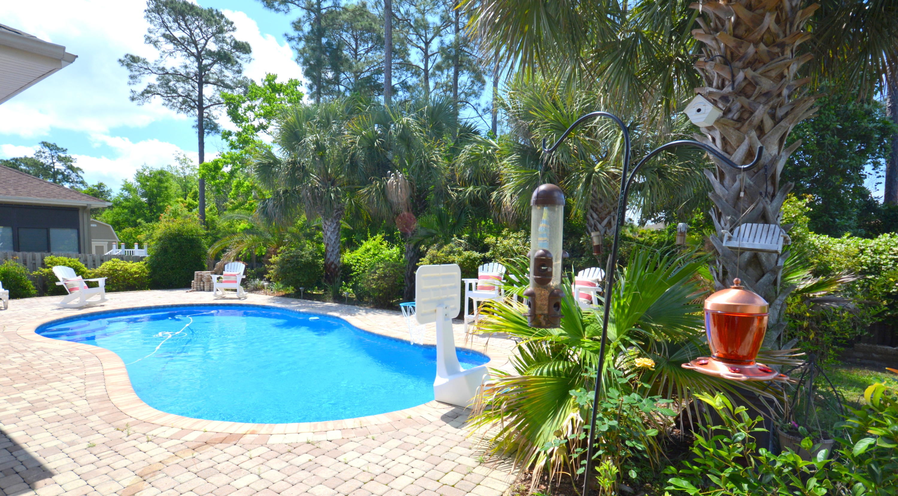 CHARDONNAY ESTATES - Residential