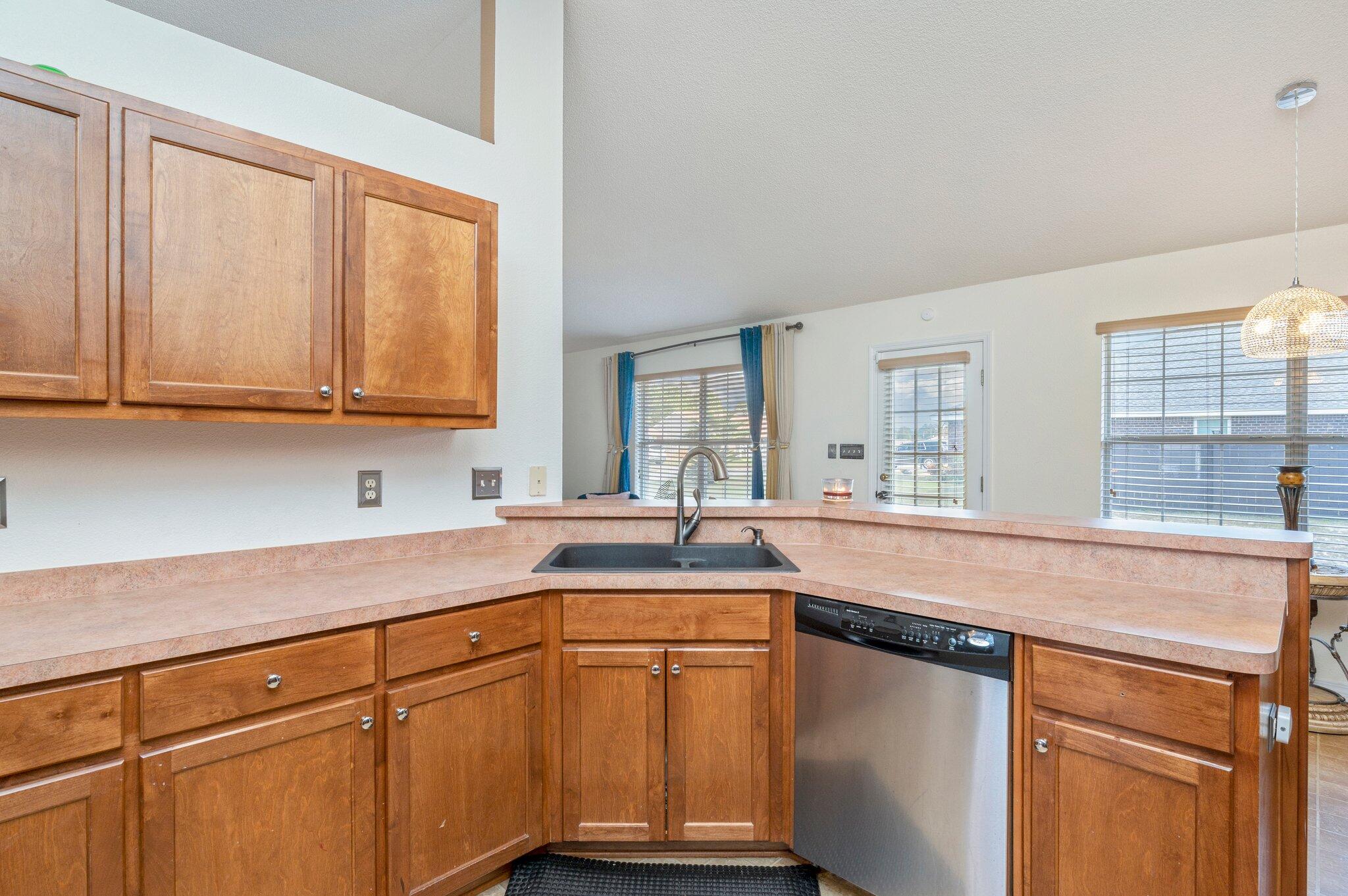 CREETWOOD PLACE - Residential