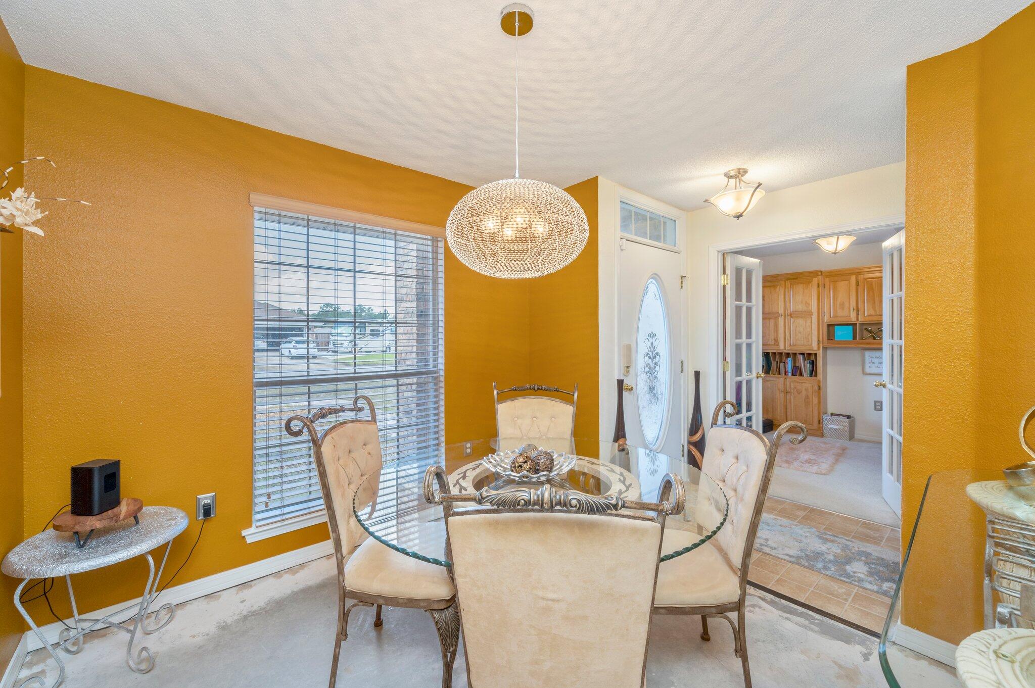 CREETWOOD PLACE - Residential