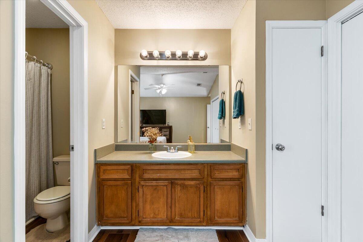 SOUTHVIEW EST - Residential