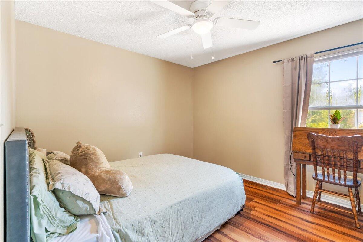 SOUTHVIEW EST - Residential