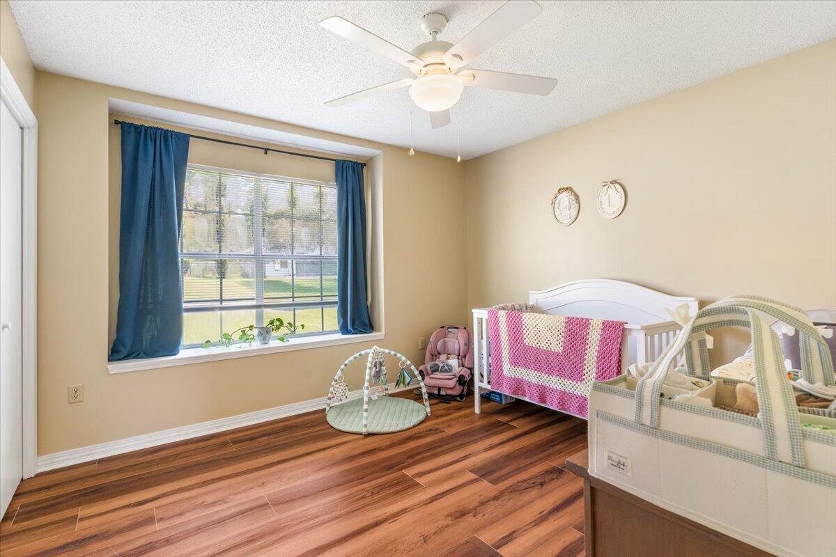 SOUTHVIEW EST - Residential