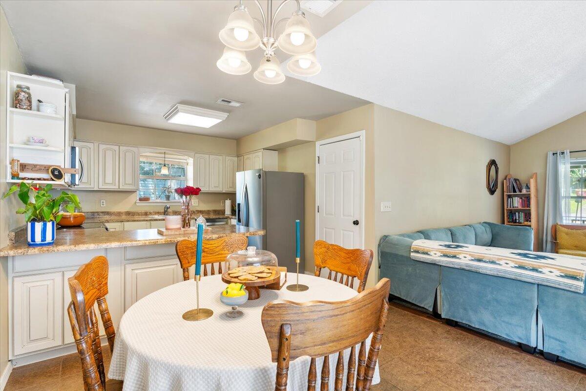 SOUTHVIEW EST - Residential