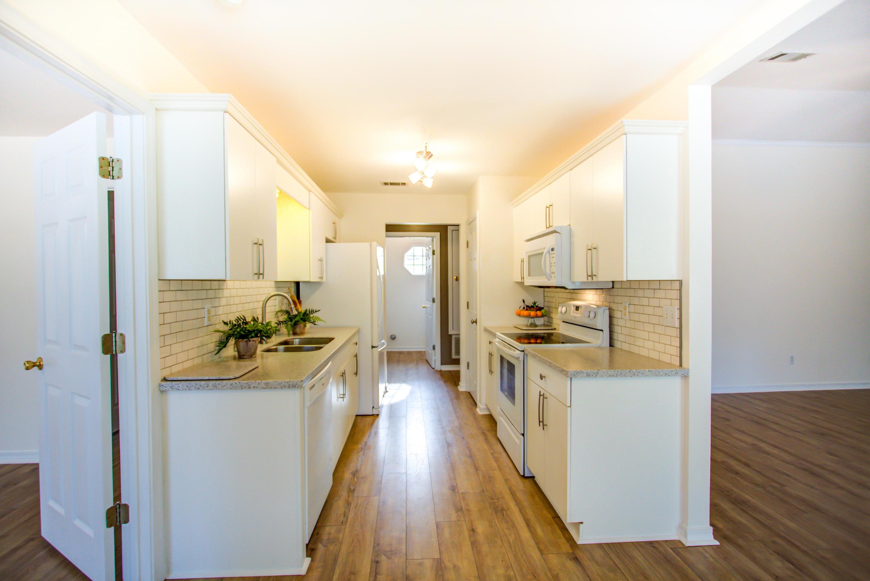 COUNTRYVIEW ESTATES 7TH ADDN - Residential