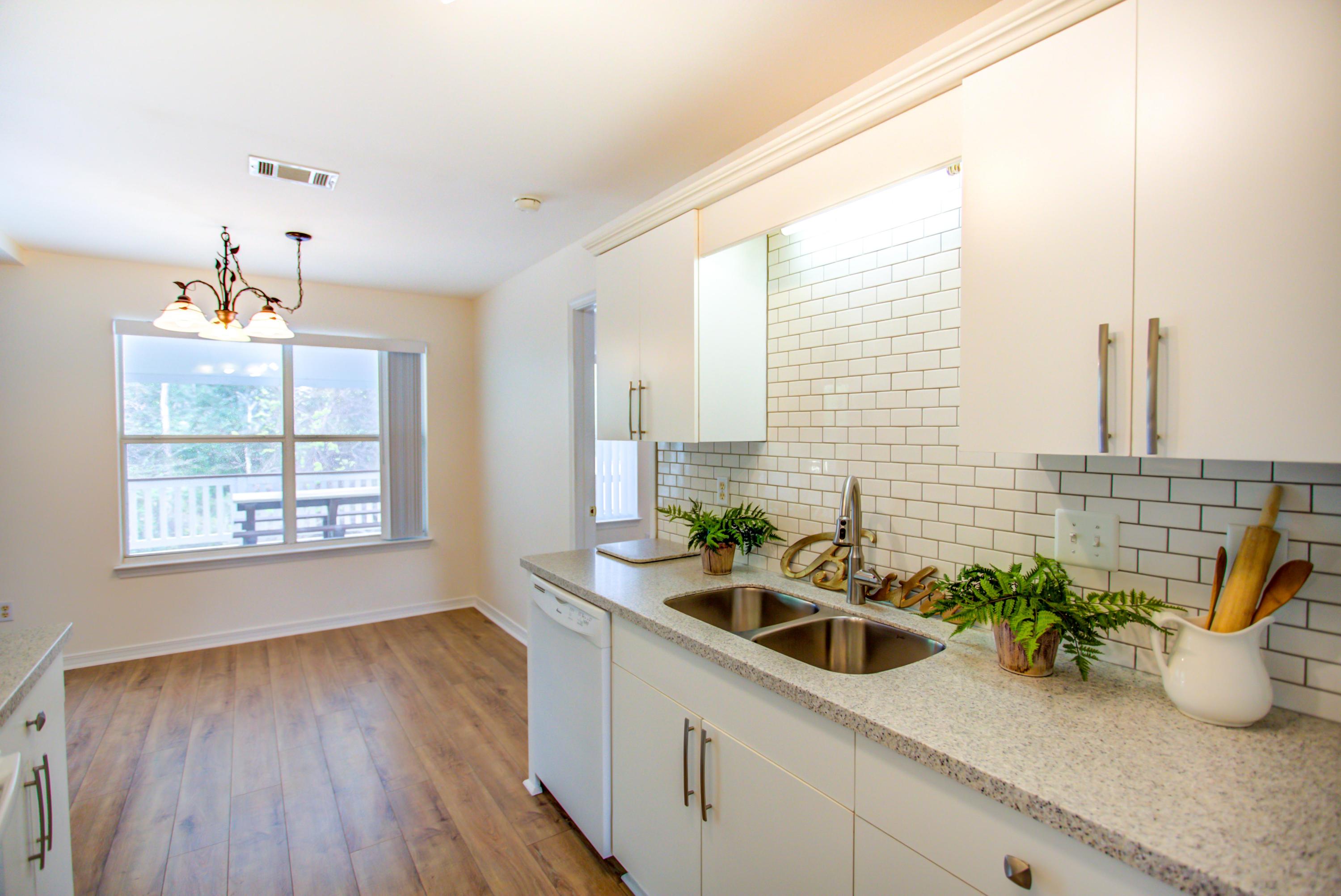 COUNTRYVIEW ESTATES 7TH ADDN - Residential