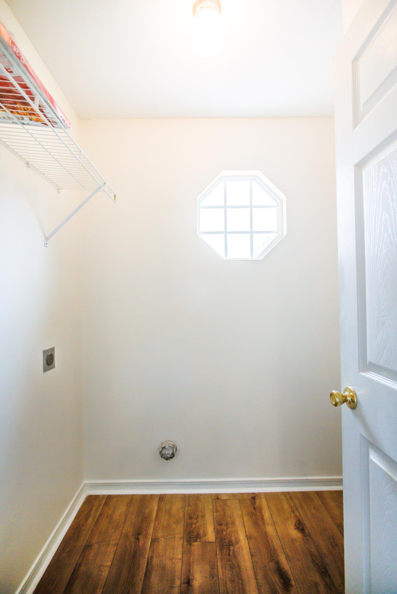 COUNTRYVIEW ESTATES 7TH ADDN - Residential