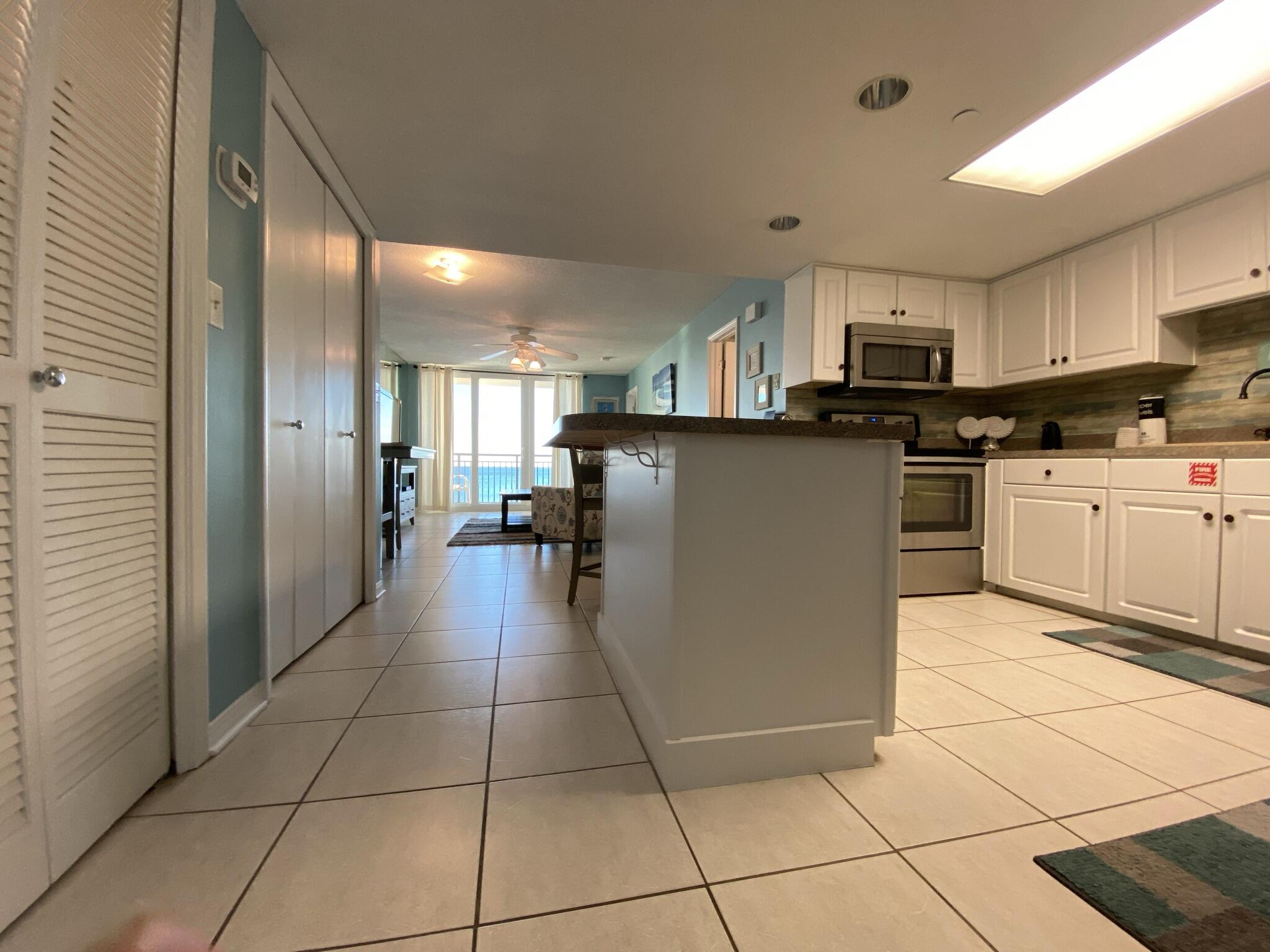 NAUTILUS CONDO - Residential