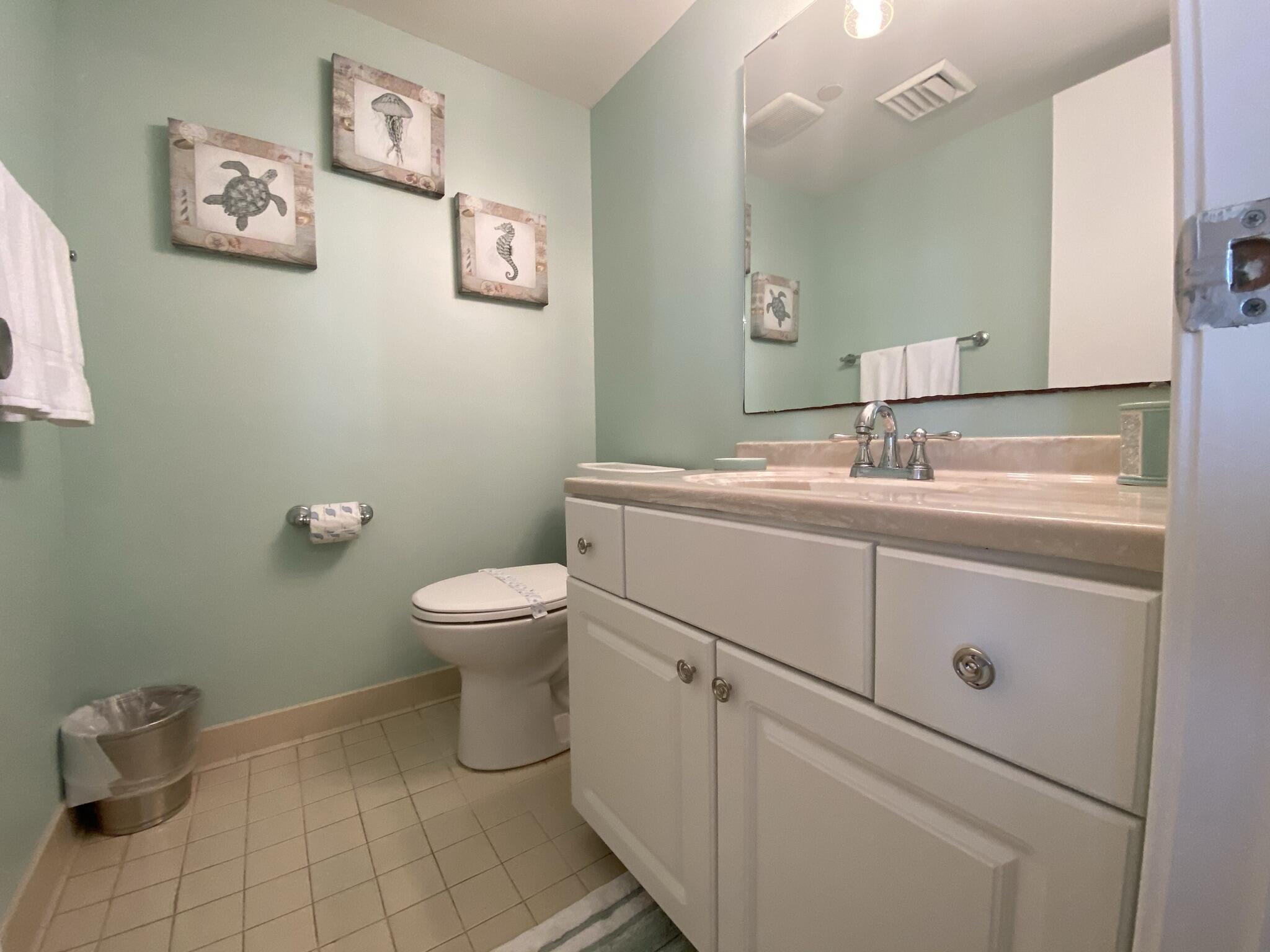 NAUTILUS CONDO - Residential