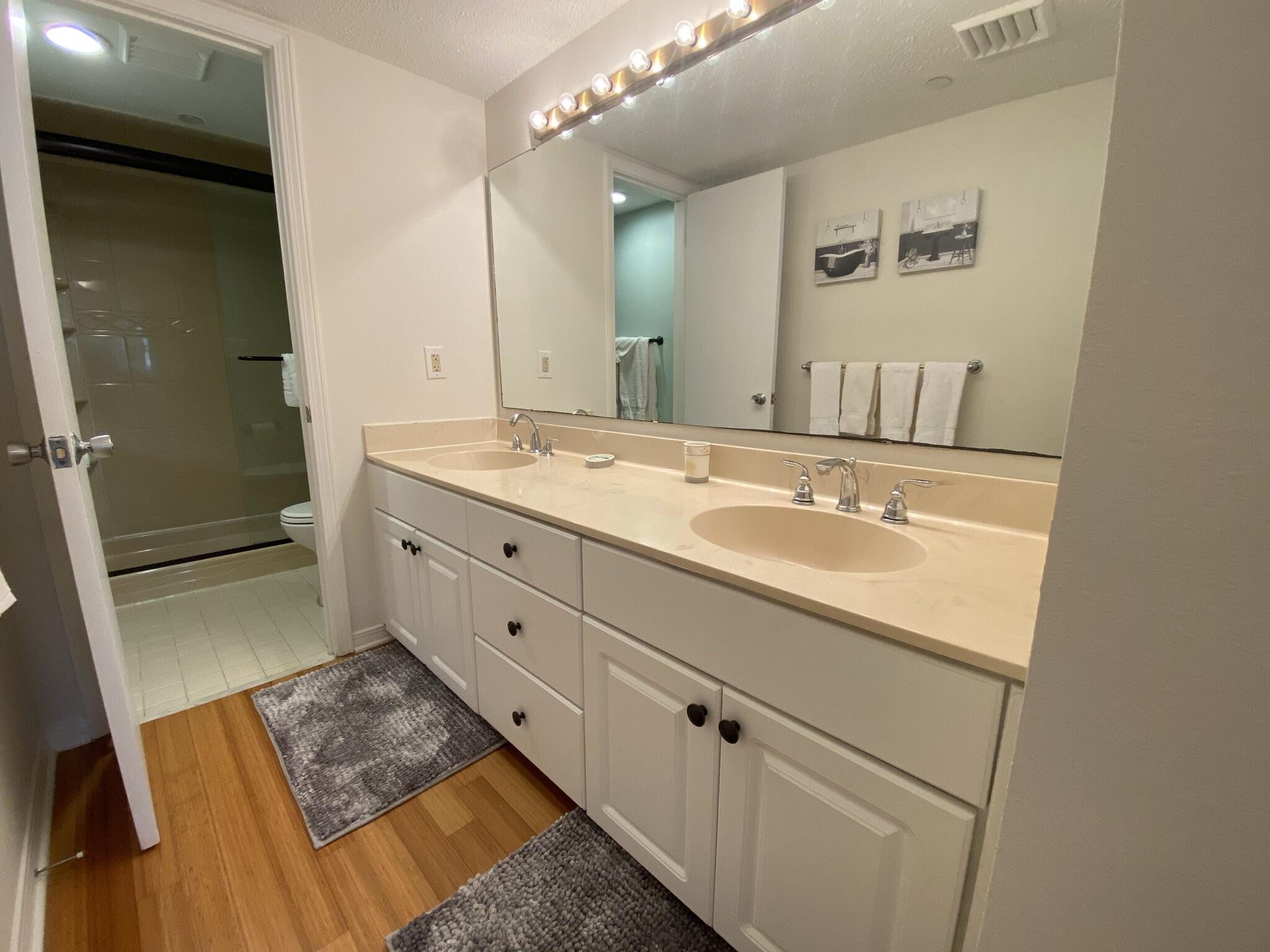 NAUTILUS CONDO - Residential