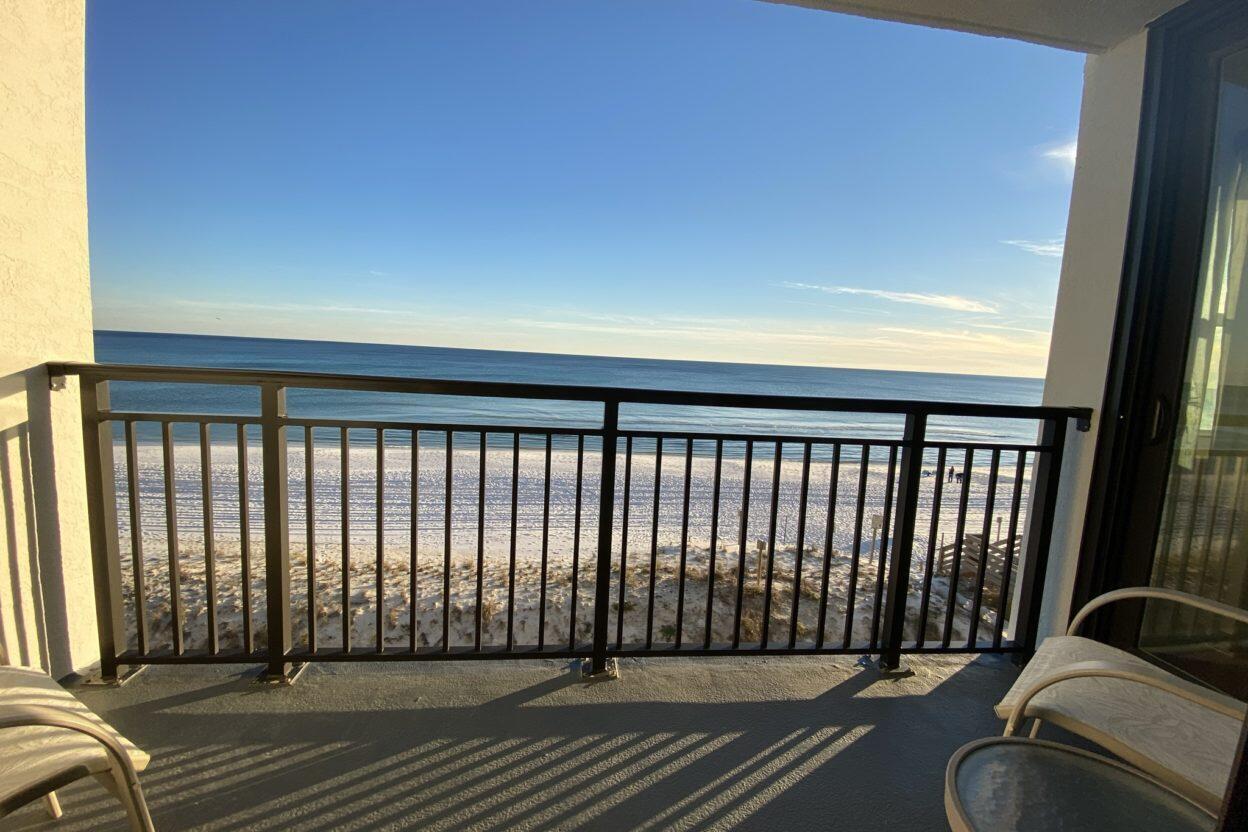 NAUTILUS CONDO - Residential