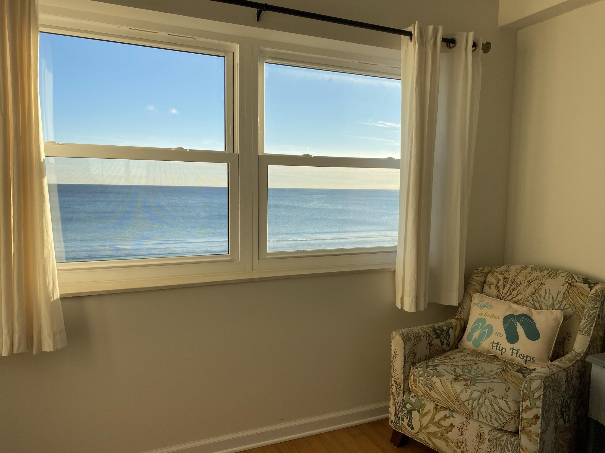 NAUTILUS CONDO - Residential