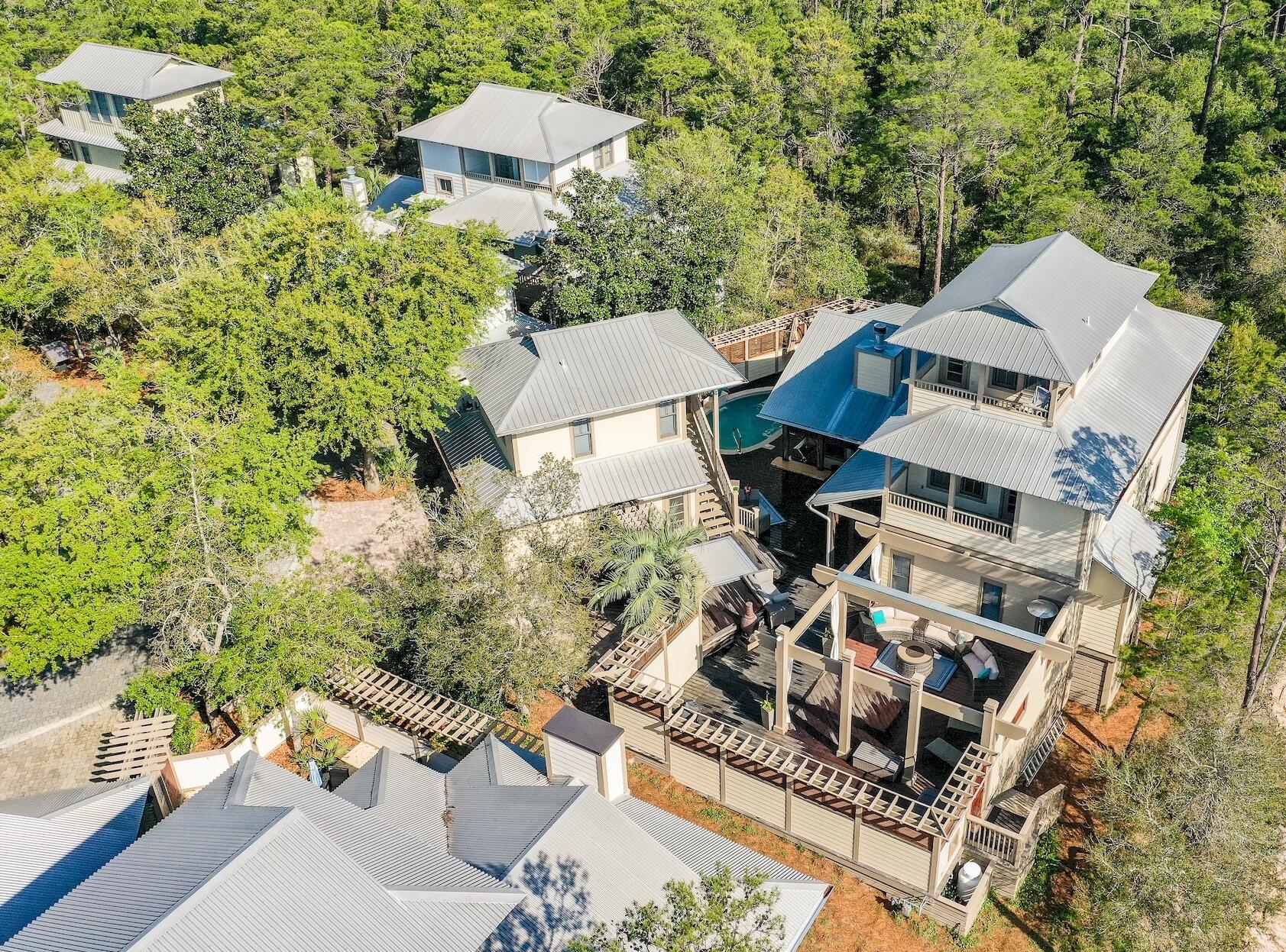 SUMMER RIDGE - Residential