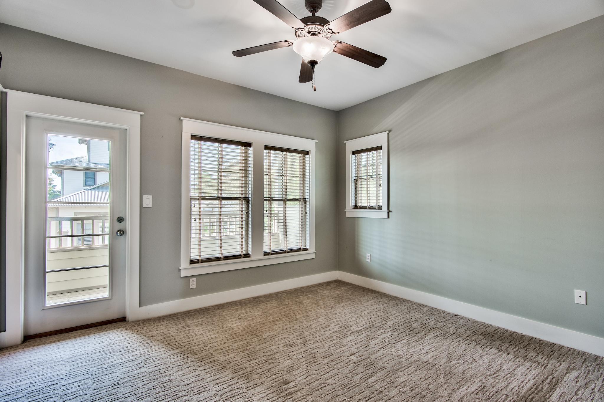 SUMMER RIDGE - Residential