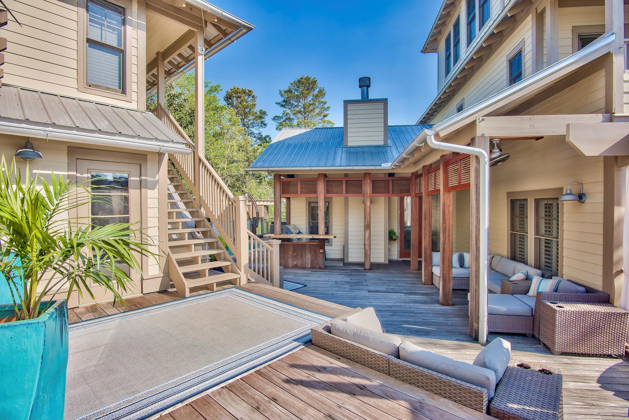 SUMMER RIDGE - Residential