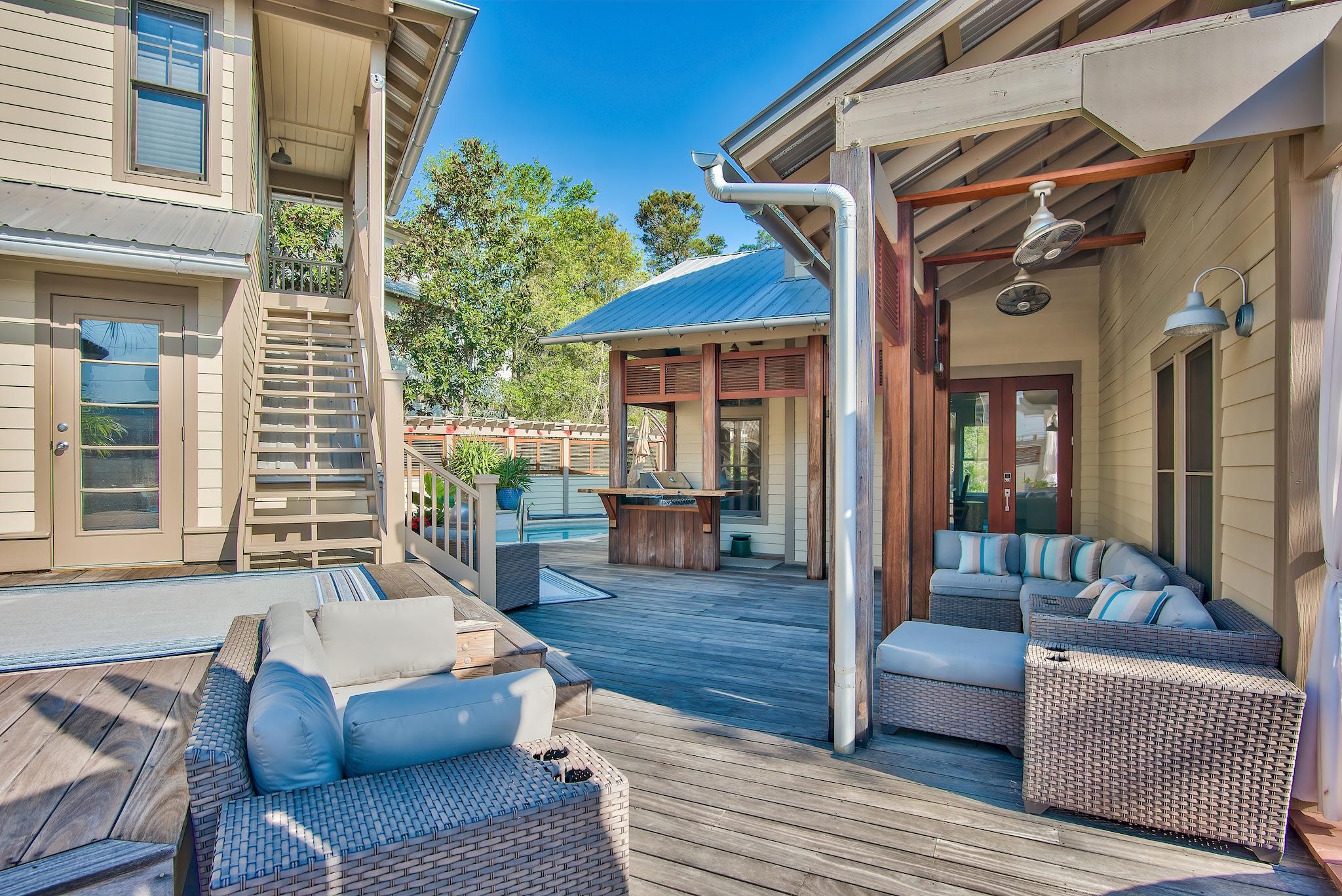 SUMMER RIDGE - Residential