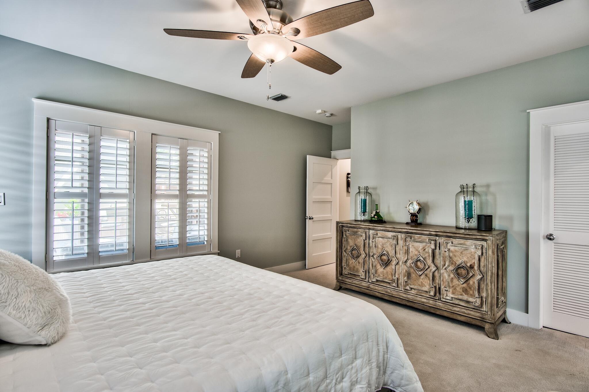 SUMMER RIDGE - Residential