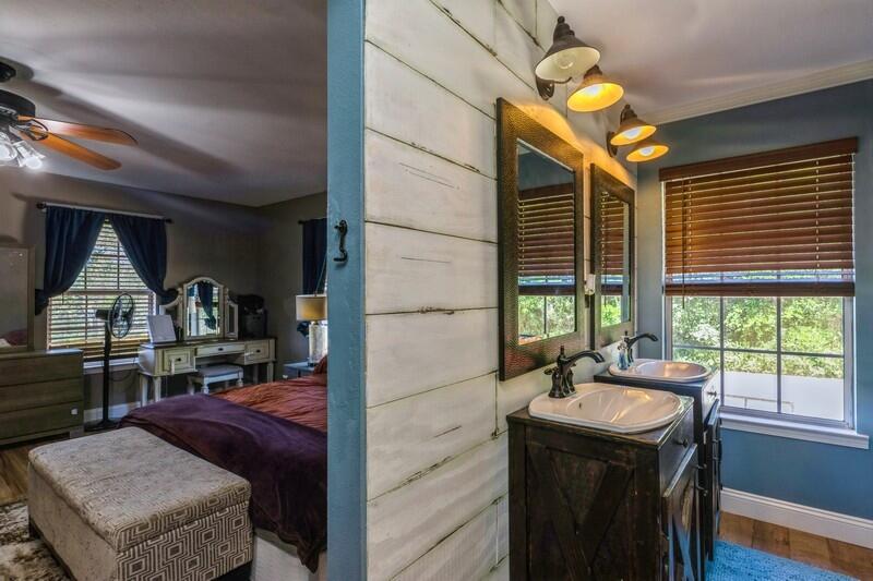 LAKESIDE EAST - Residential