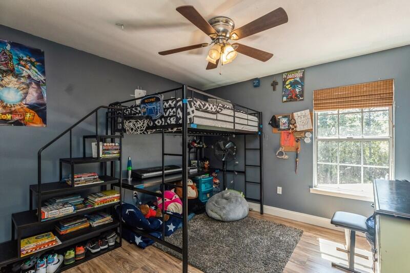 LAKESIDE EAST - Residential