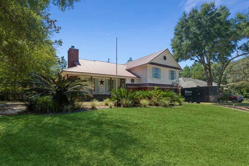 LAKESIDE EAST - Residential