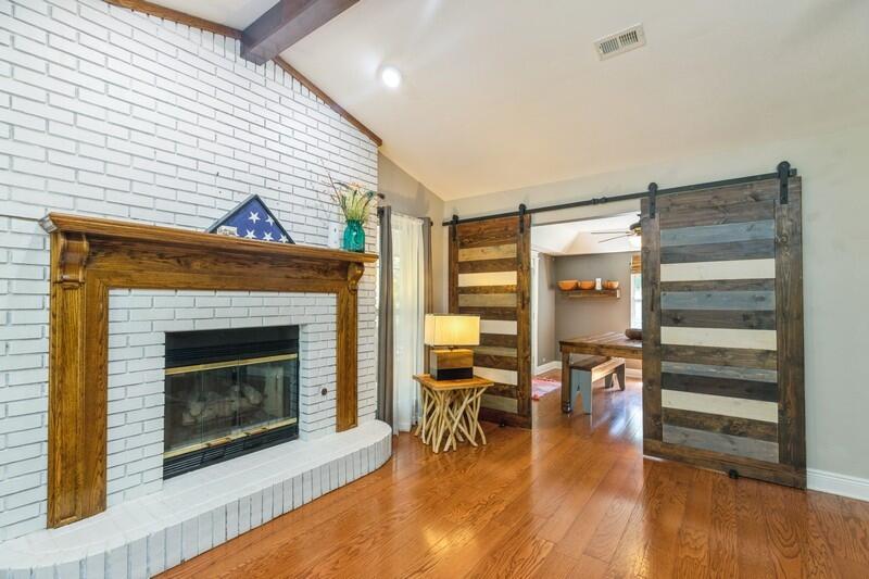 LAKESIDE EAST - Residential