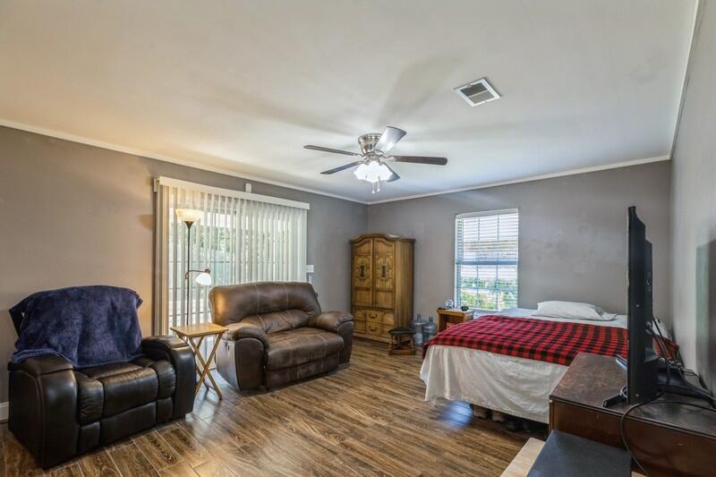 LAKESIDE EAST - Residential