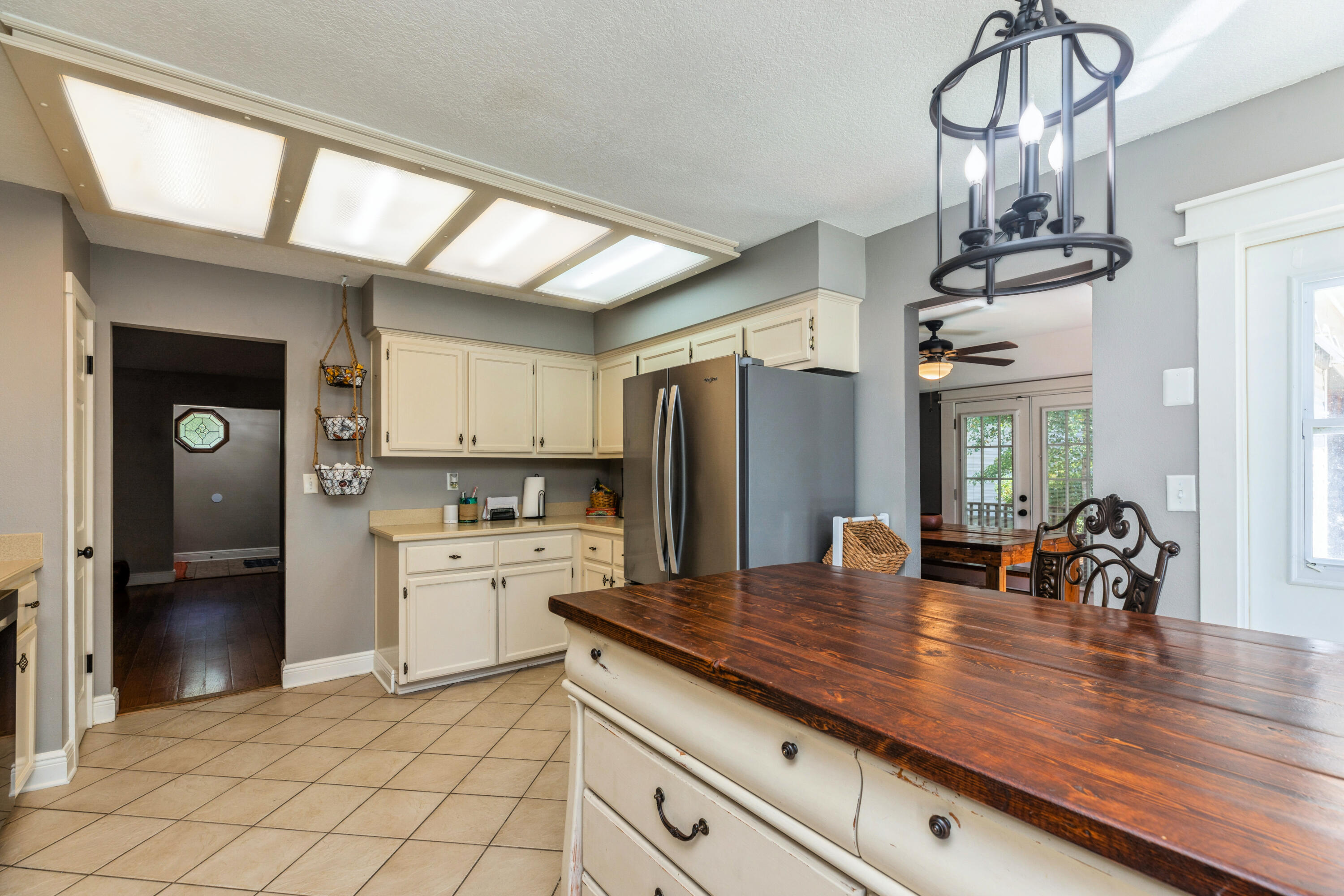 LAKESIDE EAST - Residential