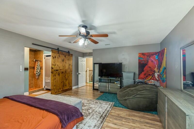 LAKESIDE EAST - Residential