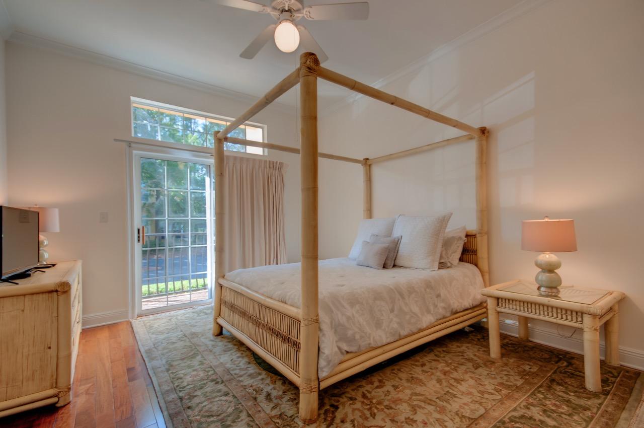 VANTAGE POINTE - Residential