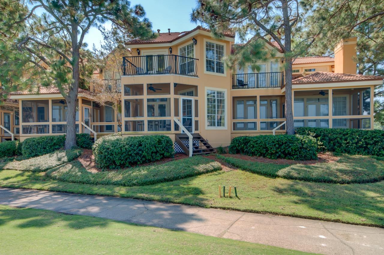 VANTAGE POINTE - Residential