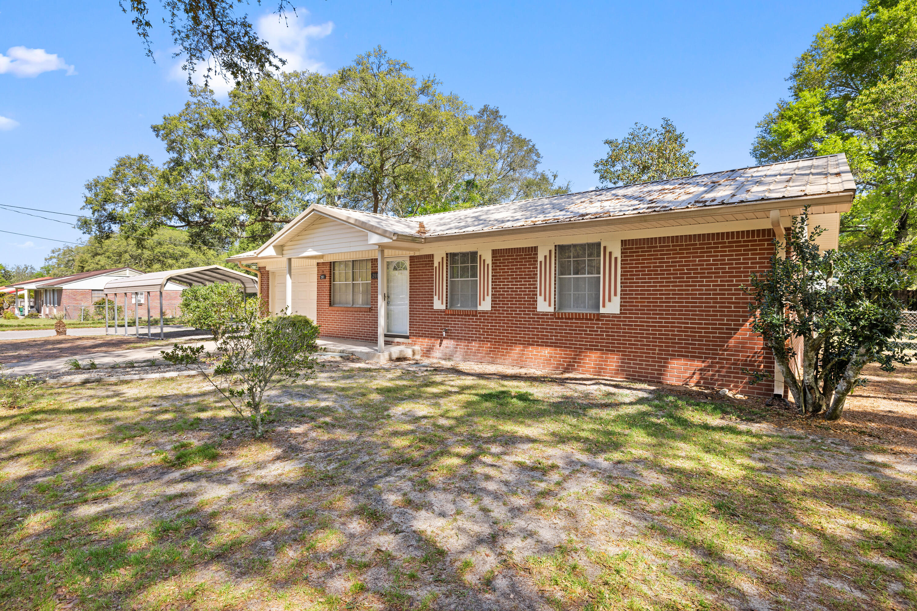PINECREST HILLS S/D - Residential