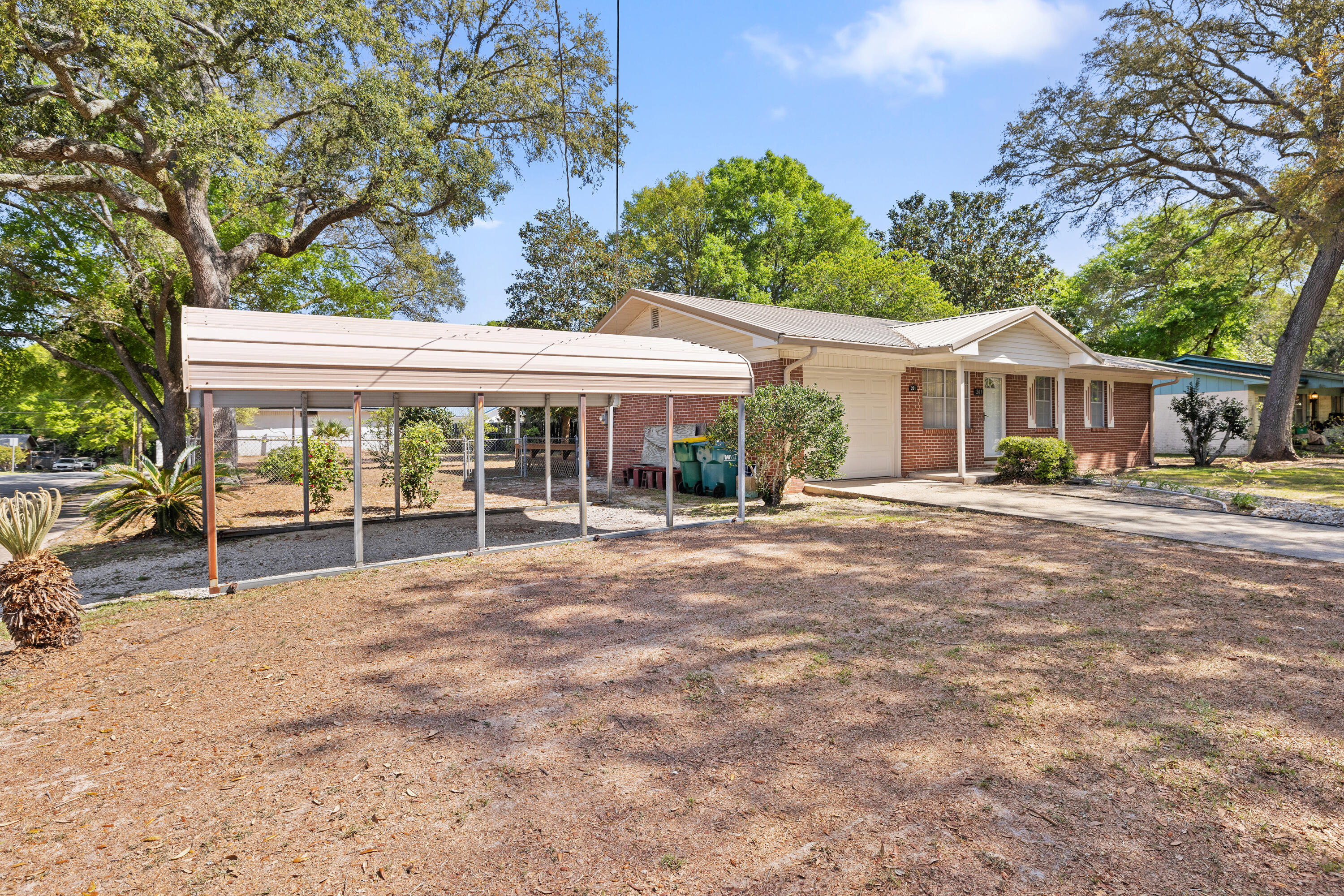PINECREST HILLS S/D - Residential