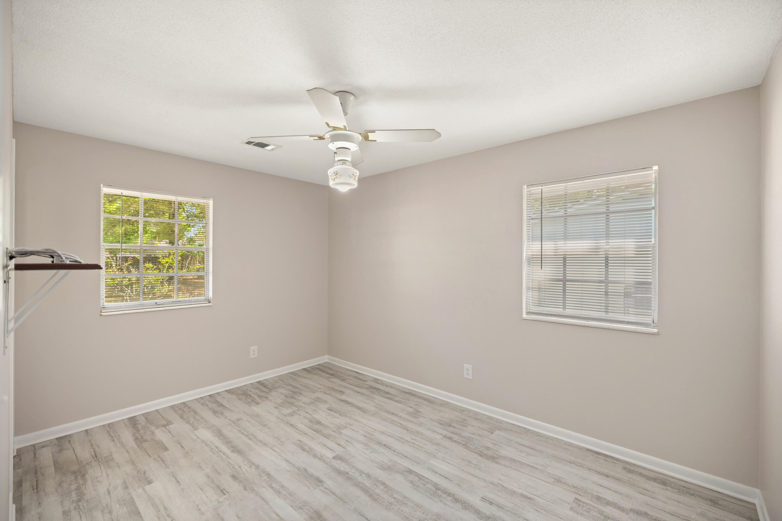 PINECREST HILLS S/D - Residential