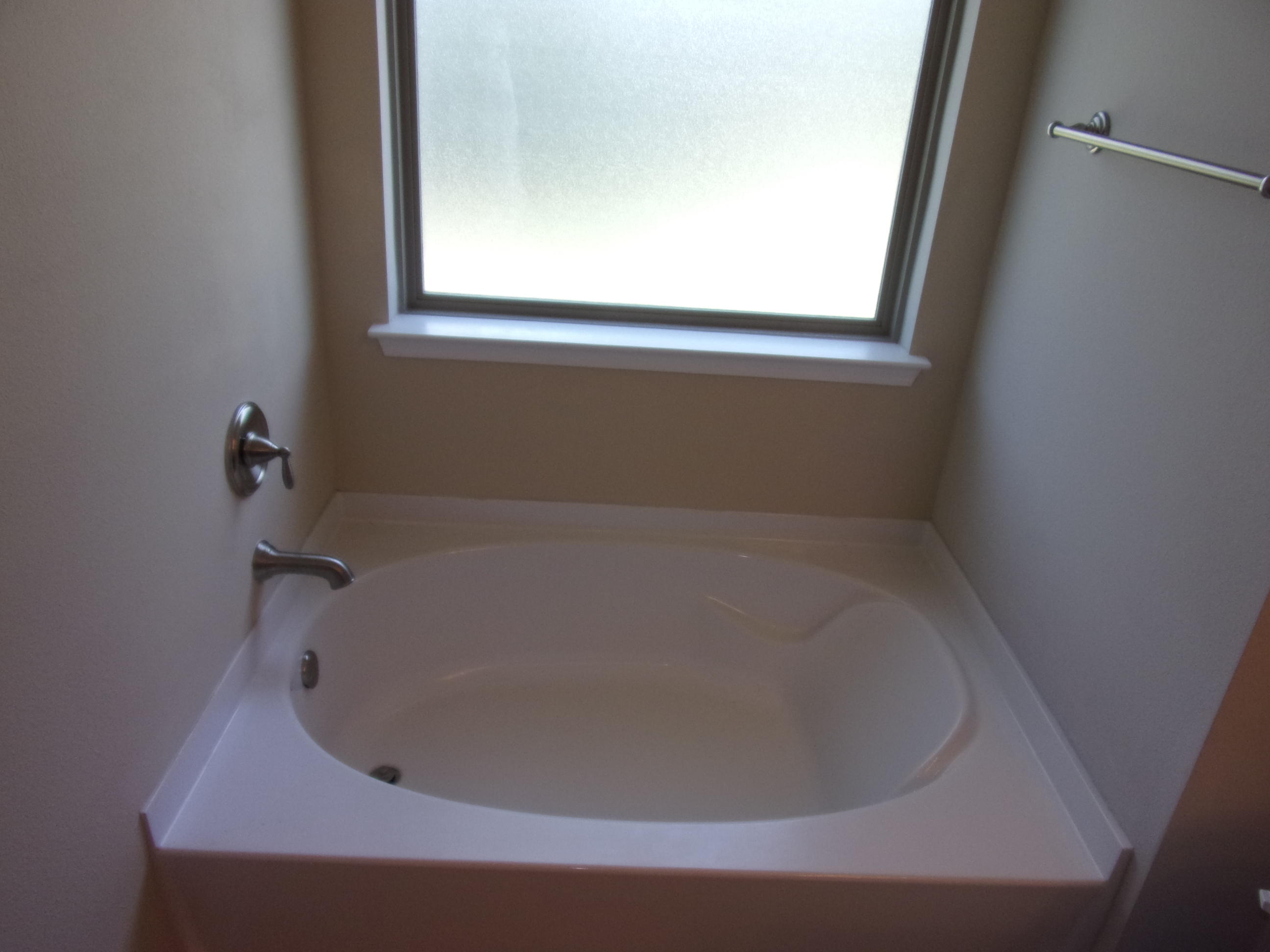 WATERFORD SOUND - Residential Lease