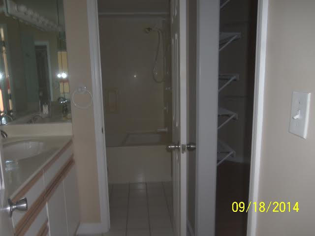 COURT DEL MAR - Residential