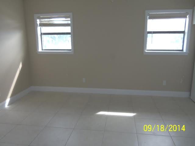 COURT DEL MAR - Residential