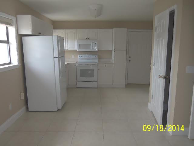 COURT DEL MAR - Residential