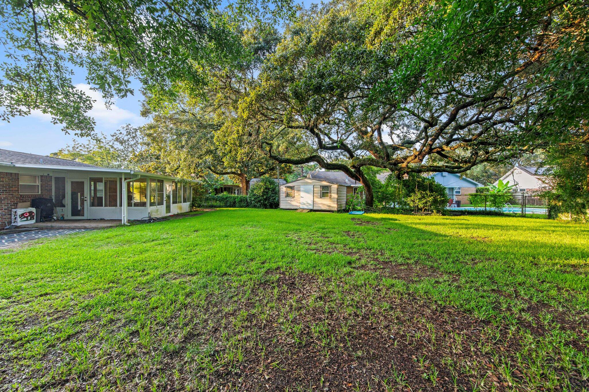 COLONY ESTATES - Residential