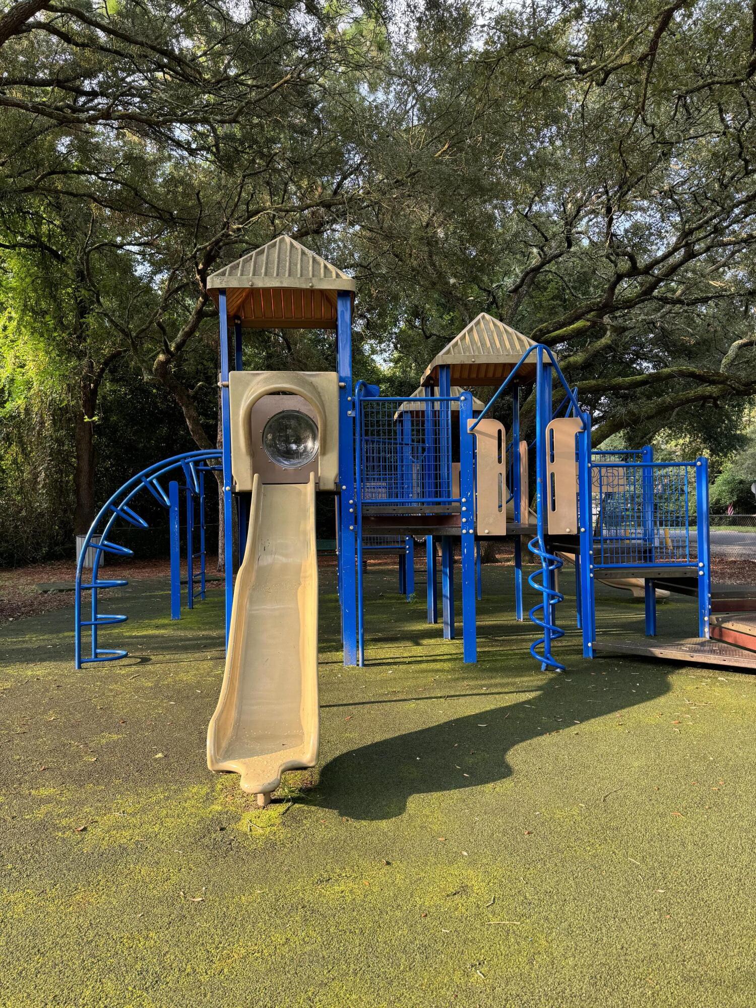 COLONY ESTATES - Residential