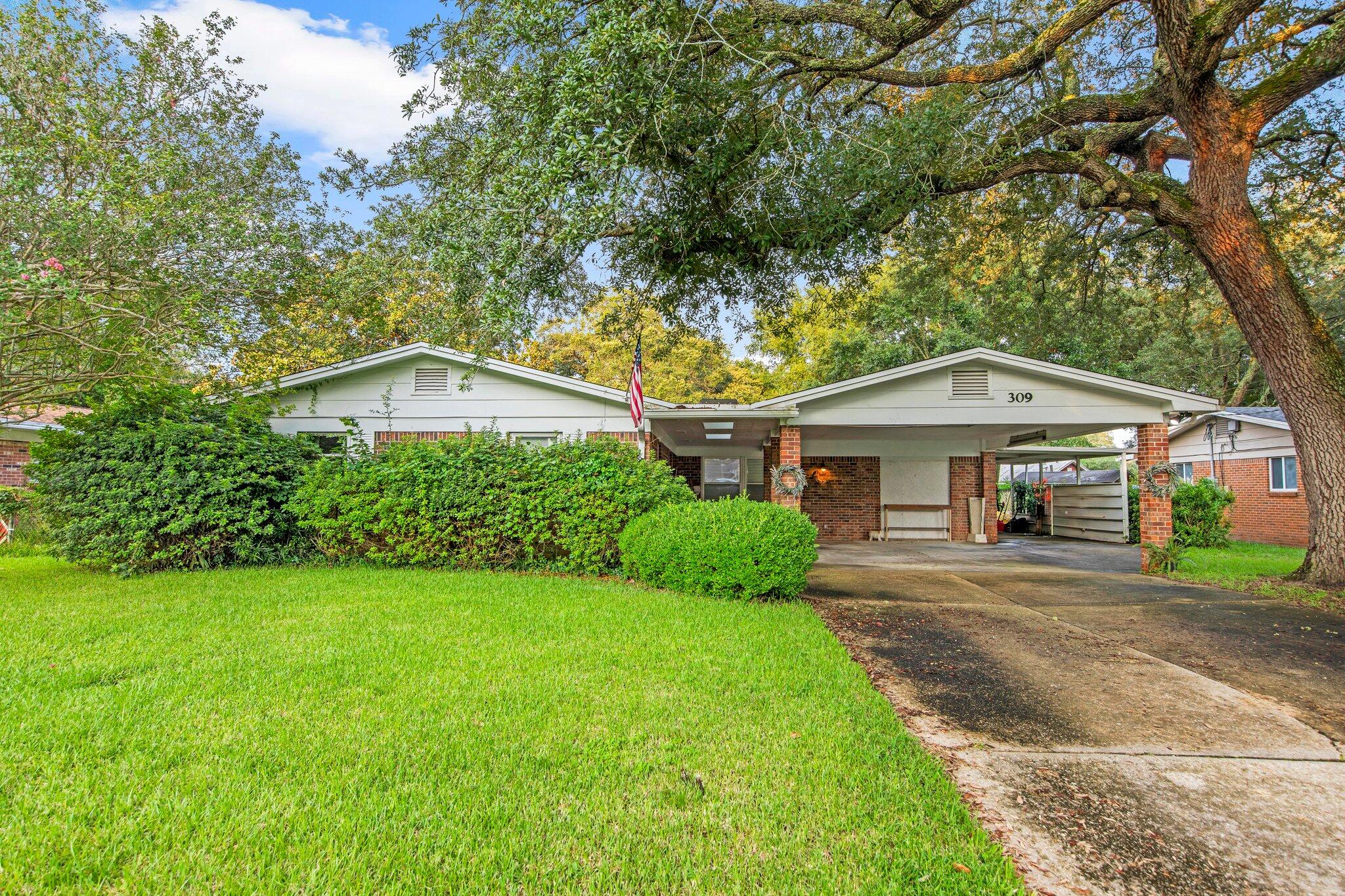 COLONY ESTATES - Residential