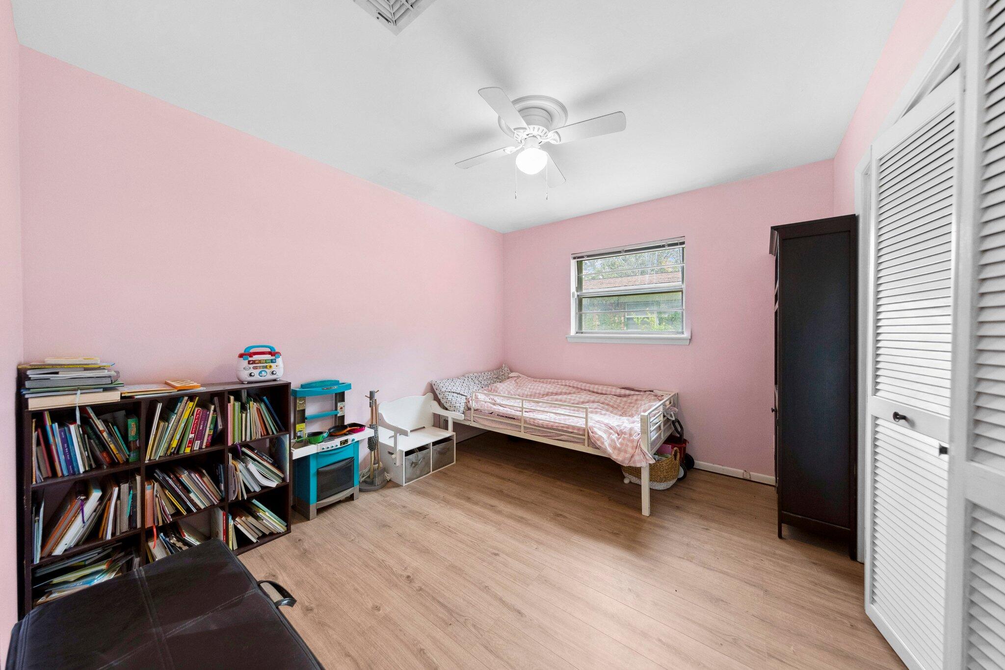 COLONY ESTATES - Residential