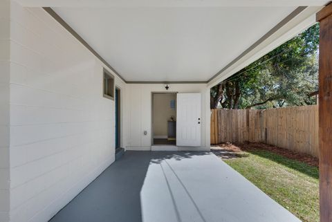 A home in Fort Walton Beach